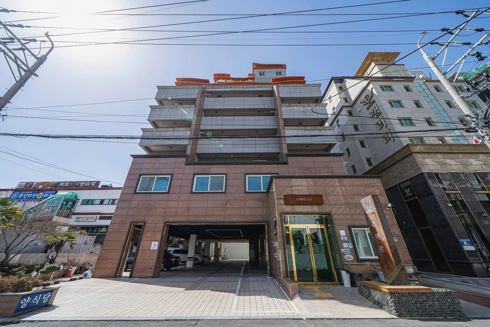 Labelle Hotel Tongyeong Motel in South Korea