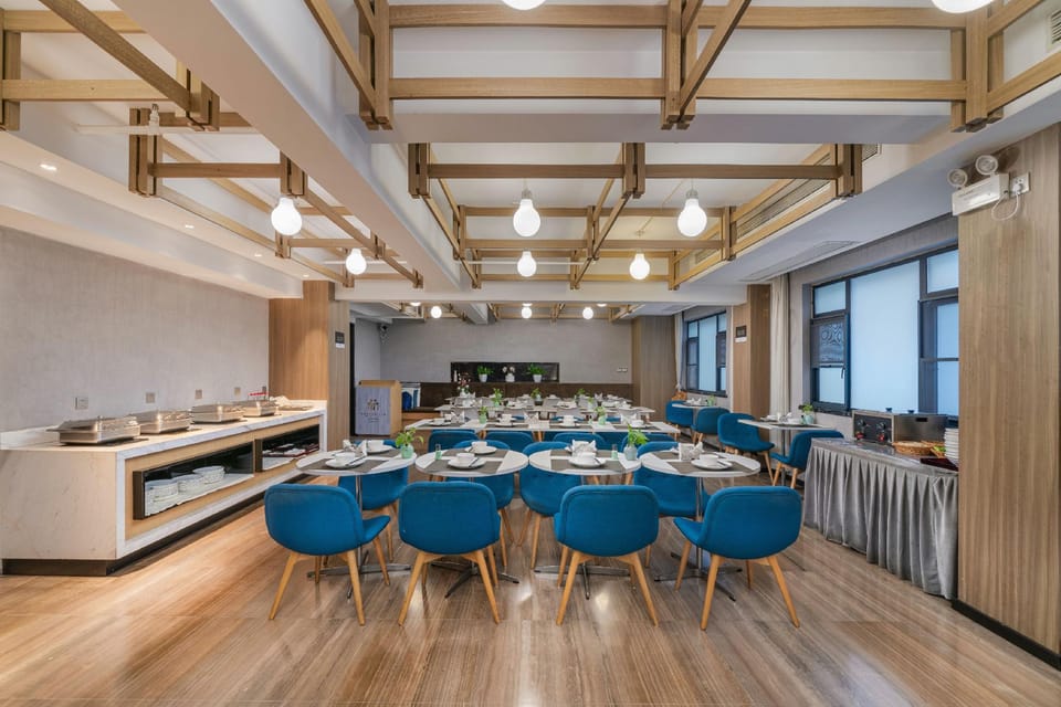 Jinjiang Metropolo Hotel Hangzhou Huanglong Wensan Road Branch Hotel in Hangzhou