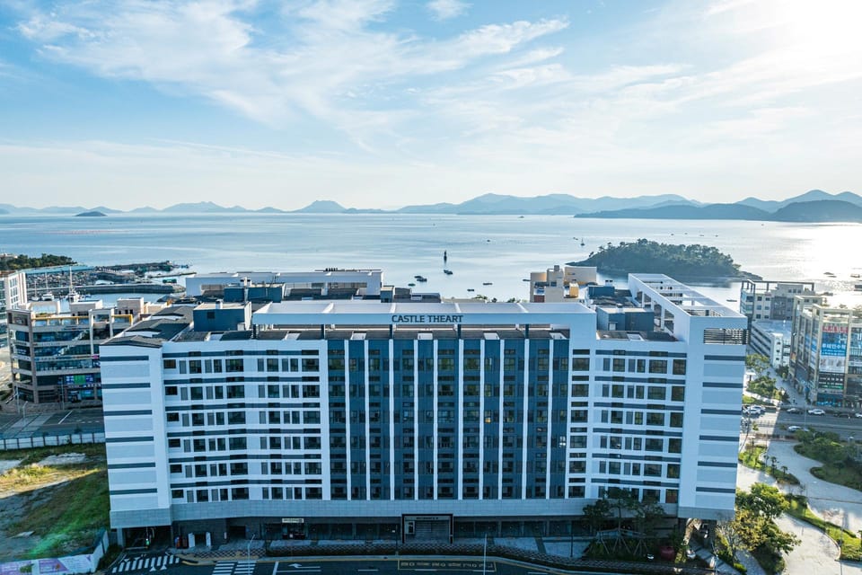 Yeosu Castle D Art Ungcheon Hotel in South Korea