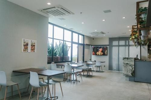Top Leblon Residence Luxo - 2 quartos Hotel in Rio de Janeiro