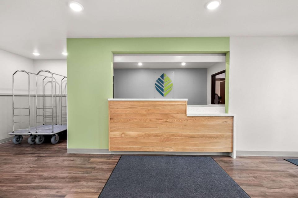 WoodSpring Suites Huntsville - Research Park Hotel in Huntsville