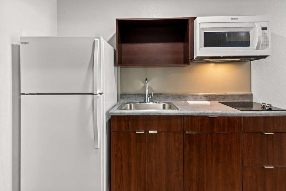 WoodSpring Suites Waco South Hotel in Waco