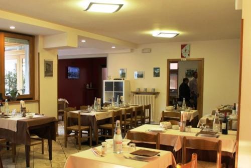 Bar Trattoria Colombina Affittacamere Hotel in Province of Brescia