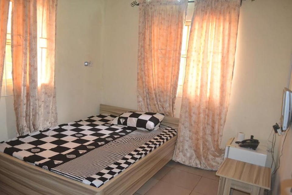 Kings Crown Hotel Hotel in Lagos