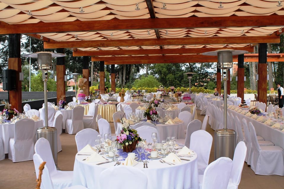 Banquet hall