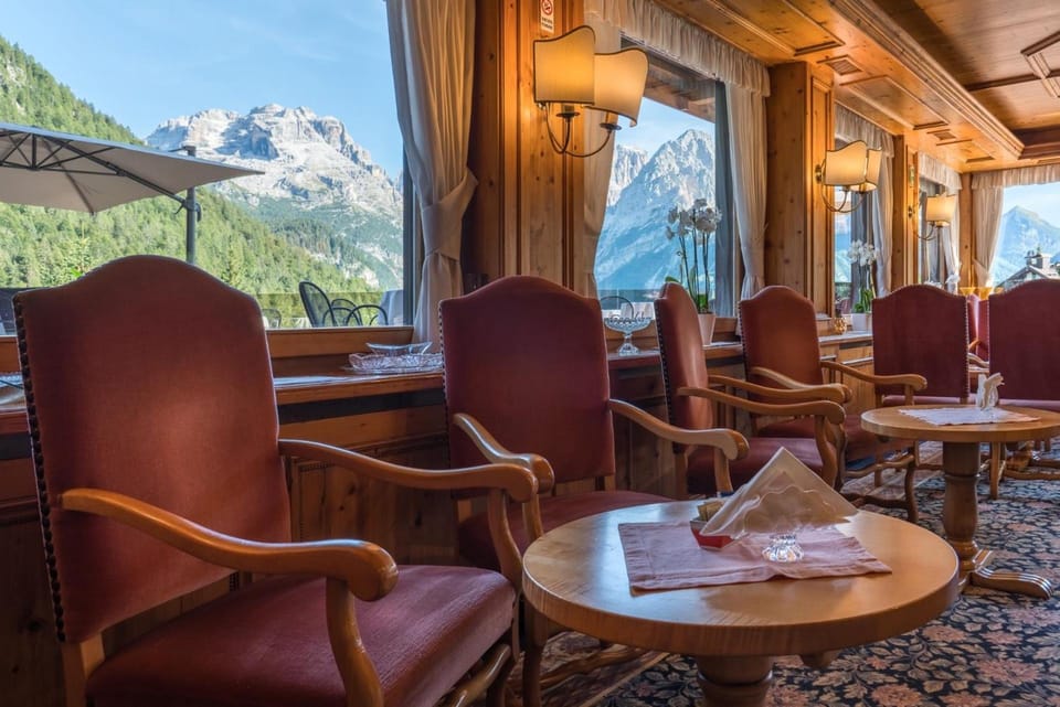 Hotel Lorenzetti Hotel in Madonna di Campiglio