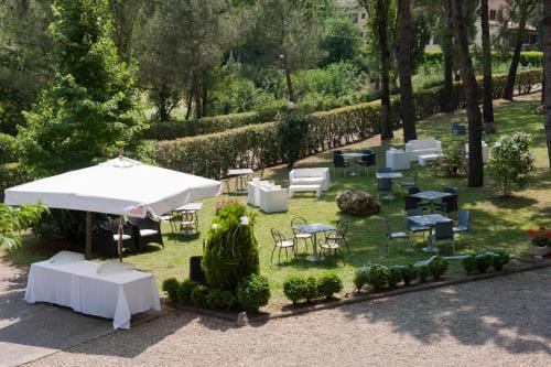 Hotel Ristorante Il Pino Hotel in Umbria