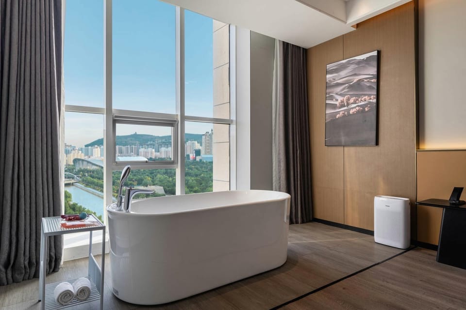 Atour Hotel Dingxi Hotel in China