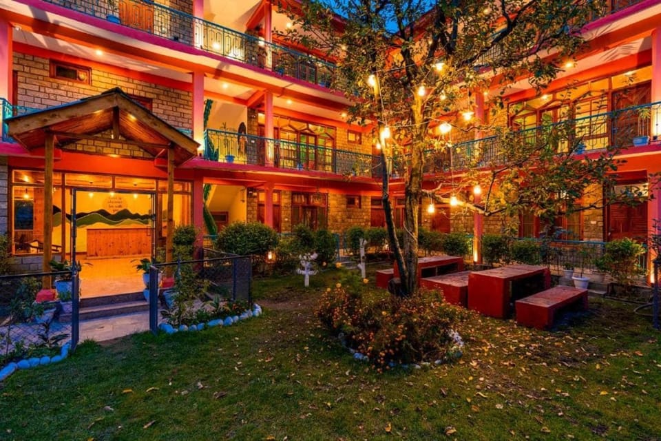 Zen Manali by Keekoo Stays Hotel in Manali