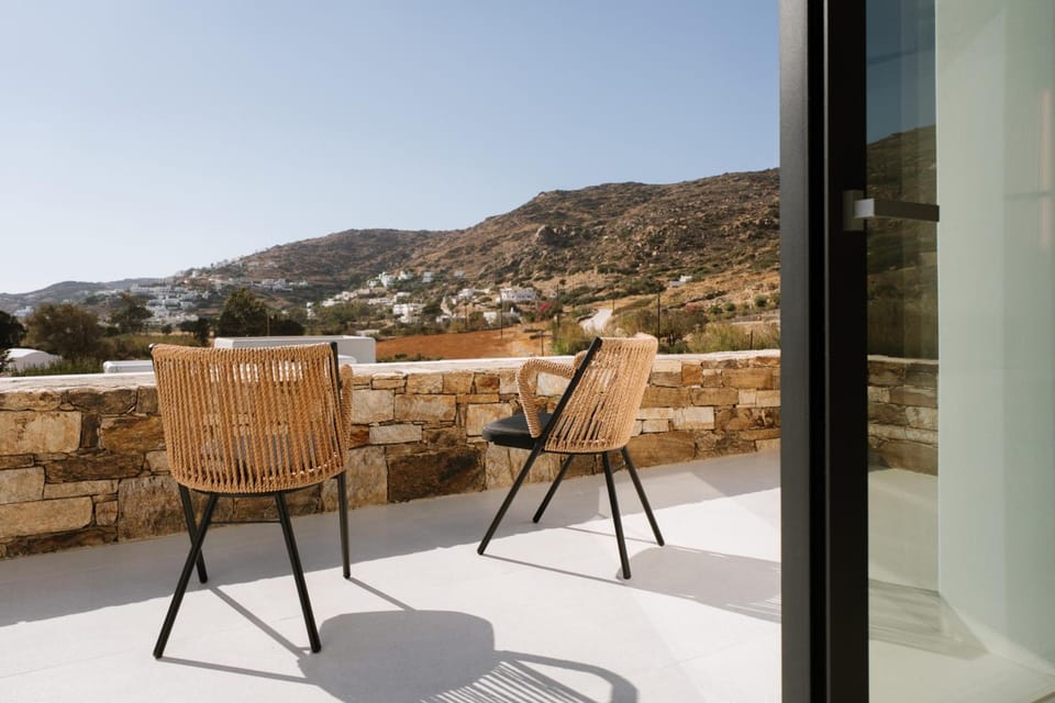 Ios Bliss Hotel in Decentralized Administration of the Aegean