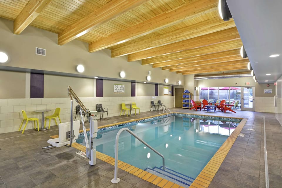 Home2 Suites by Hilton Plymouth Minneapolis Hotel in Plymouth