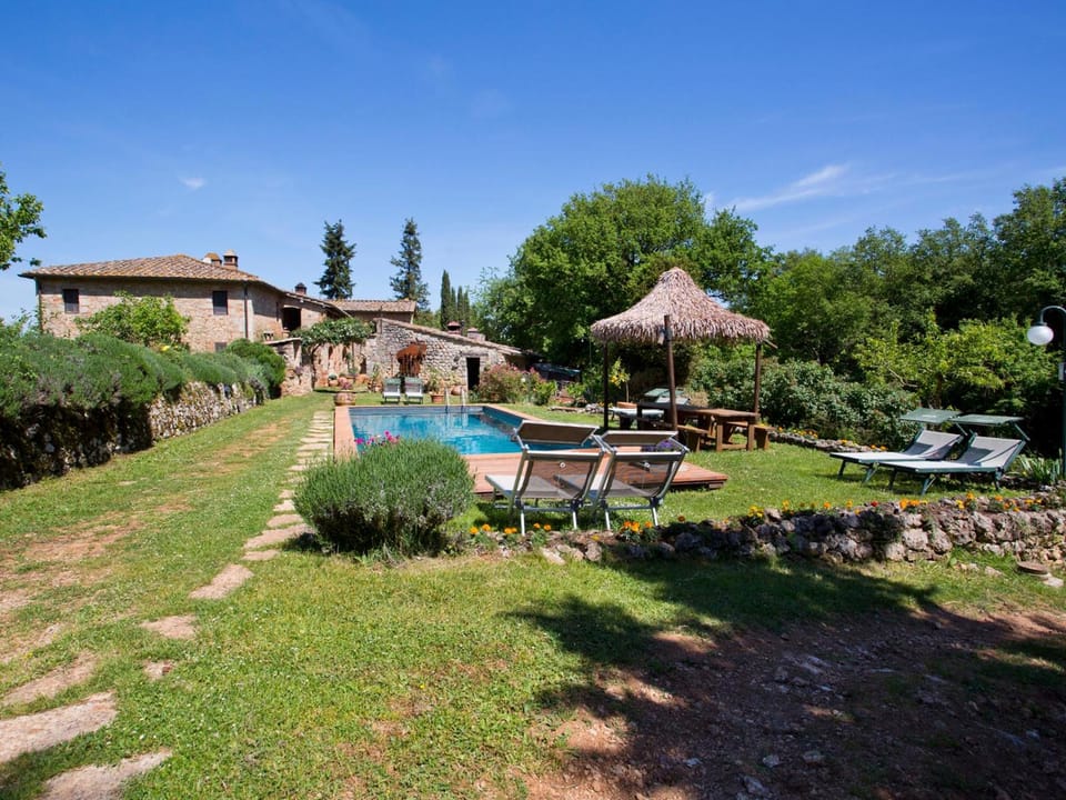 Novelleto Hotel in Tuscany