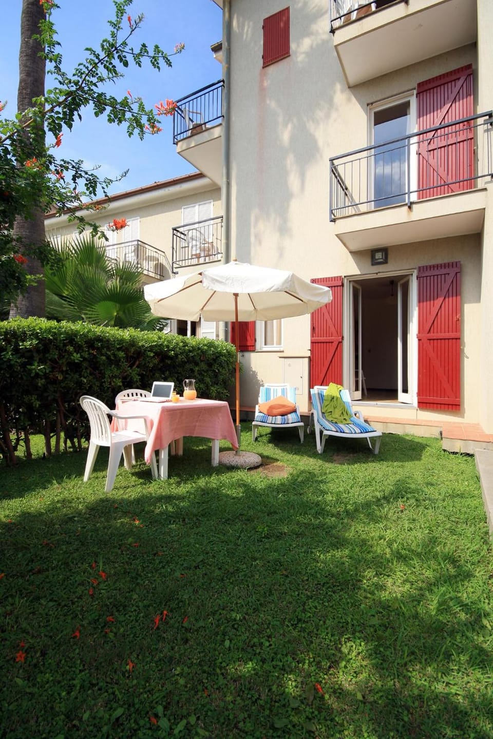 Residence La Meridiana Hotel in San Bartolomeo al Mare