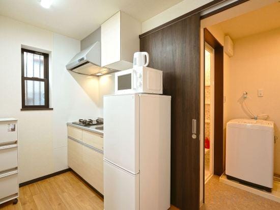 Miyoshi House Nonsmoking Self Checkin Hotel in Osaka