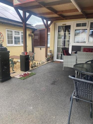 Private en-suite RUTHIN Hotel in Wales