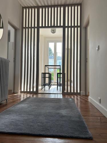Chambre toute equipee Hotel in Lisieux