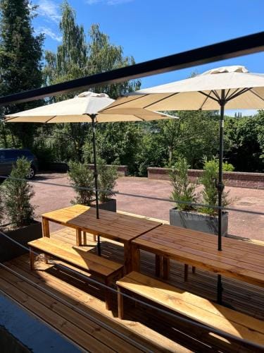 Chambre toute equipee Hotel in Lisieux