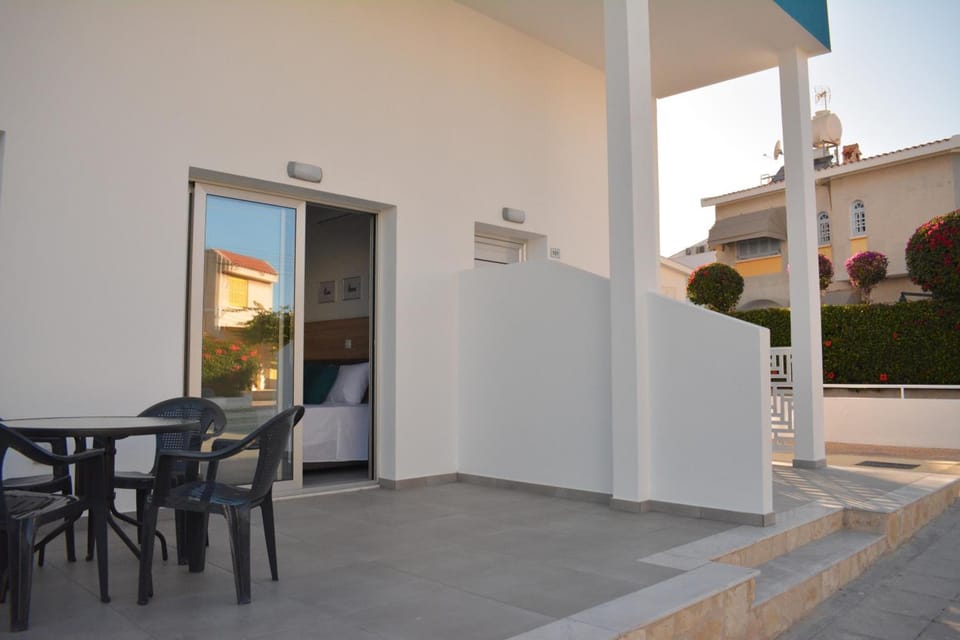 Green Bay Suites Hotel in Protaras