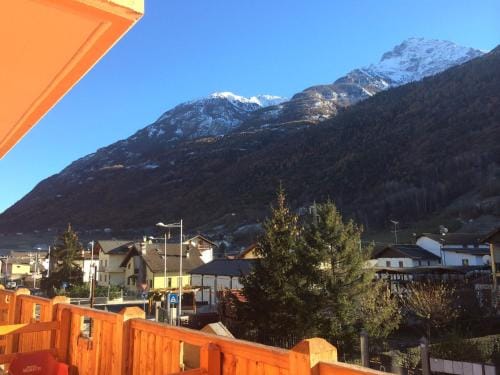 Sottosopra Alps Apartments & Rooms Ski & Bike room Hotel in Aosta