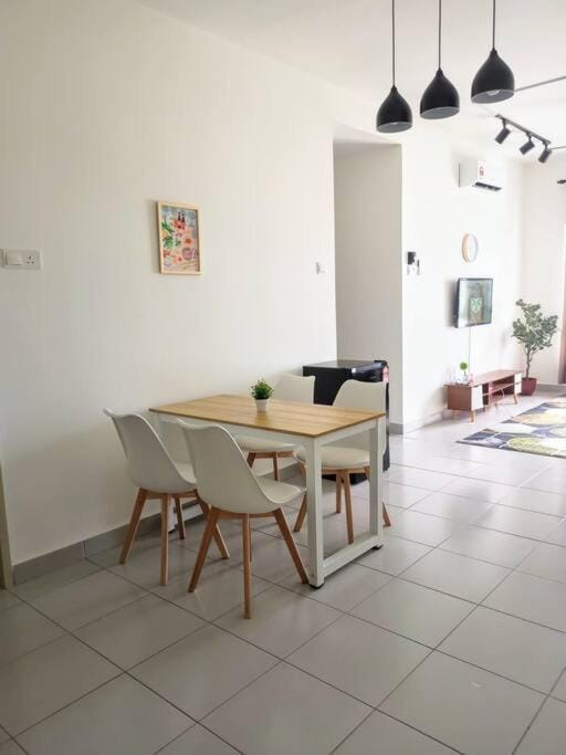 Stay and Sleep Bangi Guesthouse Apartment hotel in Negeri Sembilan, Malaysia