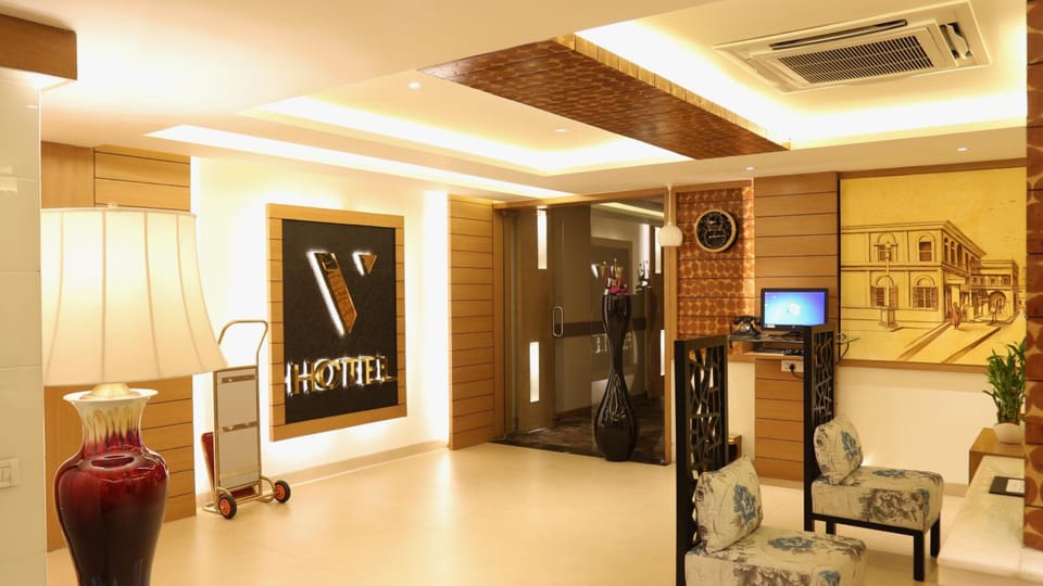 HOTEL V Hotel in Lucknow