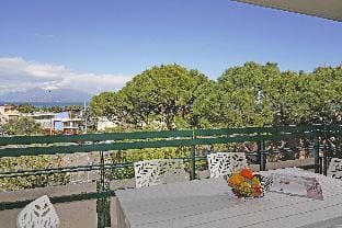 Poggio al Lago 17 by Wonderful Italy Hotel in Desenzano del Garda