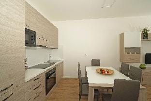 Poggio al Lago 17 by Wonderful Italy Hotel in Desenzano del Garda