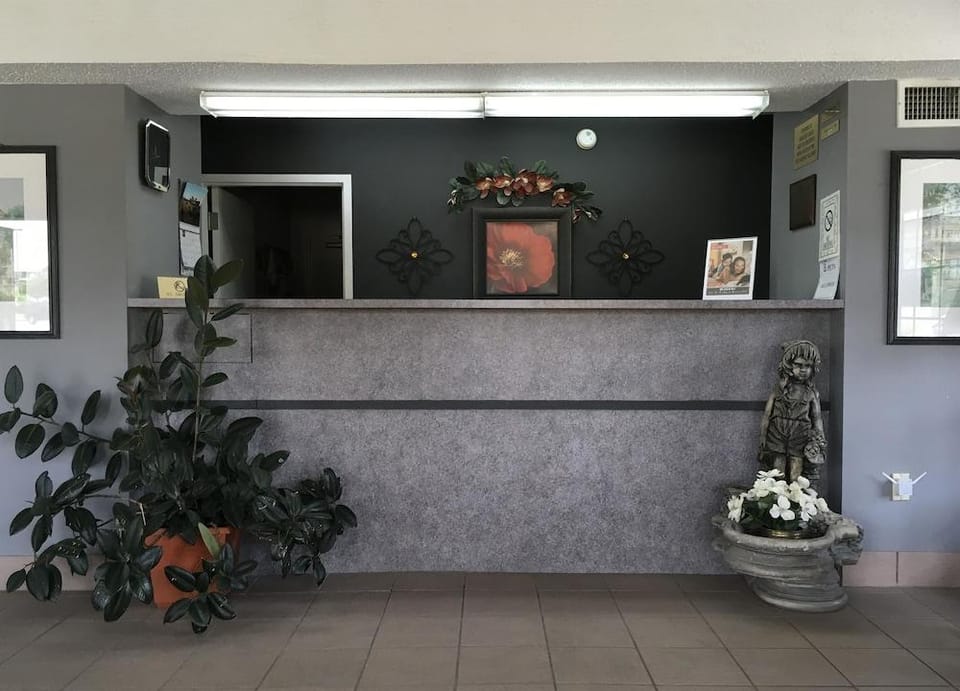 Nola Inn Inn in Slidell
