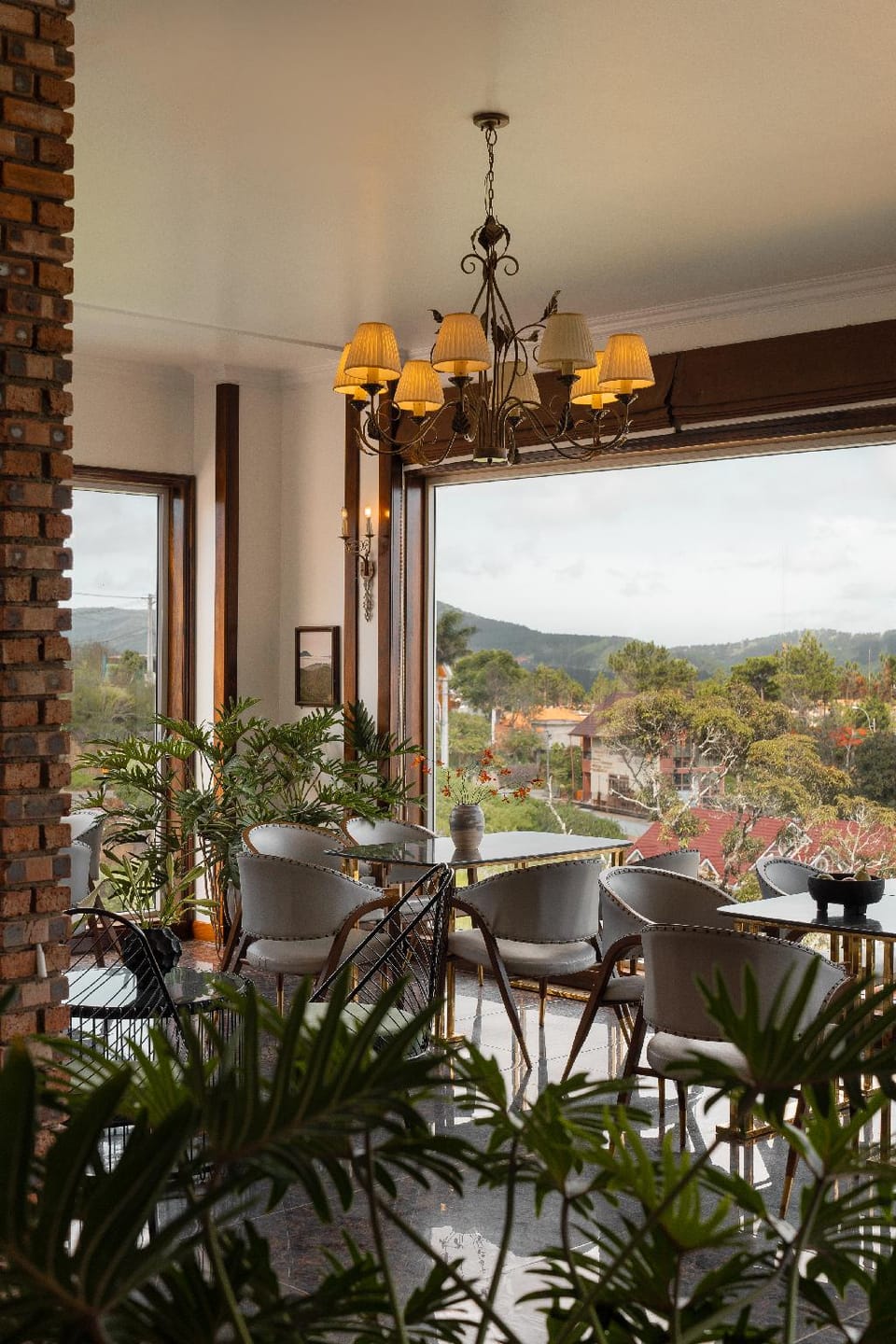 The Manor Villas - Đống Đa Hotel in Dalat