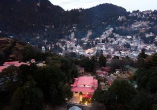 Langdale Manor  Hotel in Uttarakhand