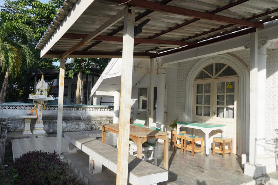 Vattui Beach Villa Jomtien Resort in Pattaya City
