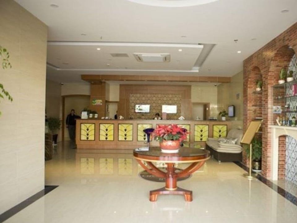 GreenTree Inn Jiangsu Suzhou Taiping High-Speed North Station Express Hotel Hotel in Suzhou