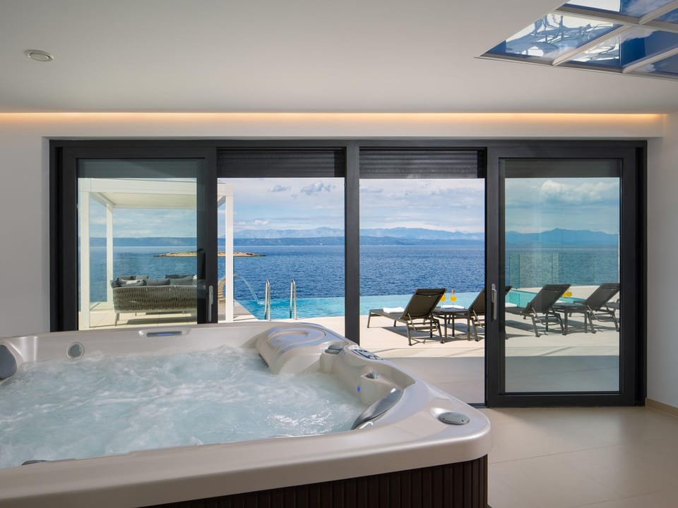 Beach Villa in Korcula with Pool Hotel in Dubrovnik-Neretva County