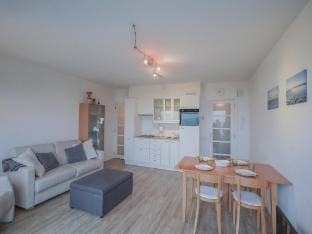 Studio by the Sea in Belgium with Beach Access Hotel in Koksijde