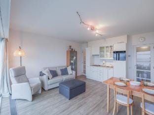 Studio by the Sea in Belgium with Beach Access Hotel in Koksijde