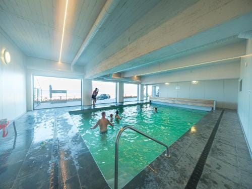 Studio on the 4th floor with sea view Hotel in Middelkerke