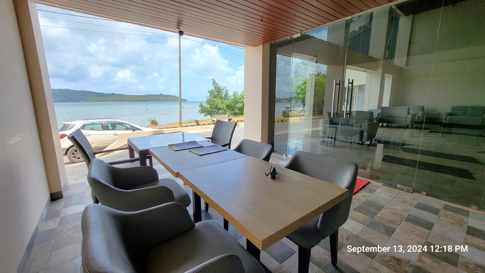 6ix Seashore Hotel Hotel in India
