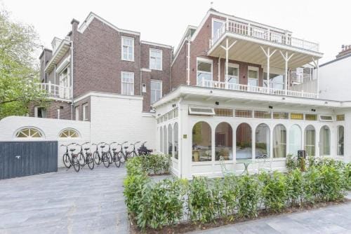 Novallure Villa Margaretha - Short Stay Apartments Hotel in The Hague