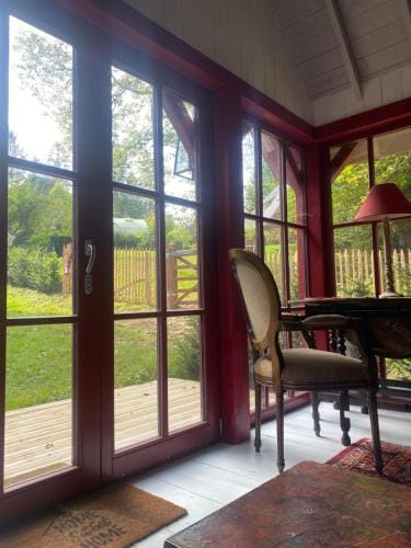 La Kabane des Hetres rouges Hotel in Wallonia, Belgium