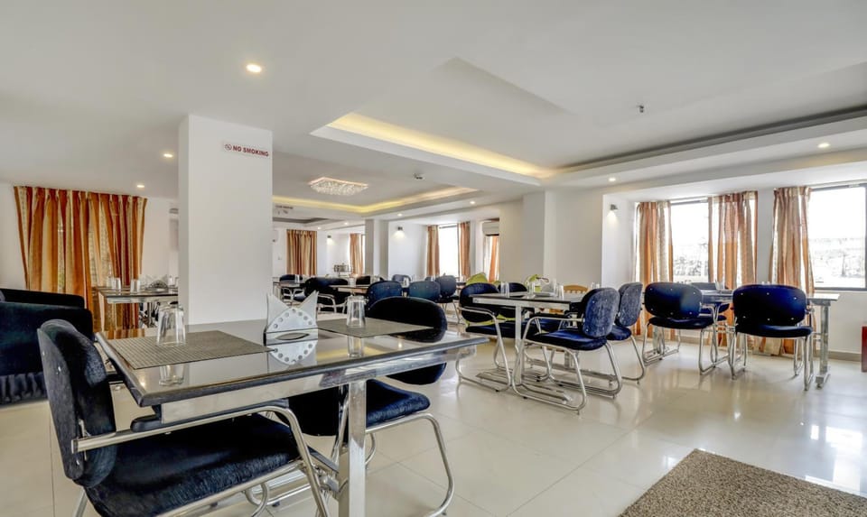 Hotel Luciya Hotel in Kochi
