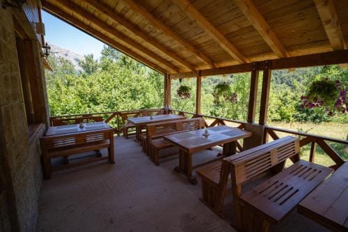 Etno domacinstvo Dvozak Hotel in Montenegro