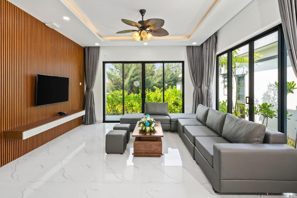 LANGCO BAY RETREAT Resort in Vietnam