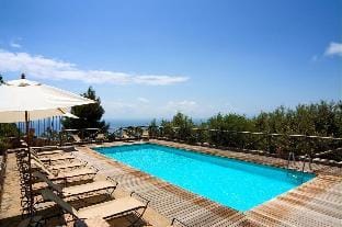 Le Capannelle - Turandot Hotel in Massa Lubrense