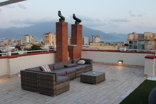 THE ROOF B&b Hotel in Torre Annunziata