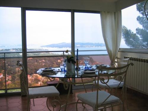 Villa Fabregas Hotel in La Seyne-sur-Mer