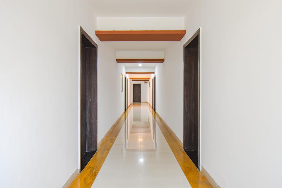 FabExpress Paradise stay inn Hotel in Maharashtra