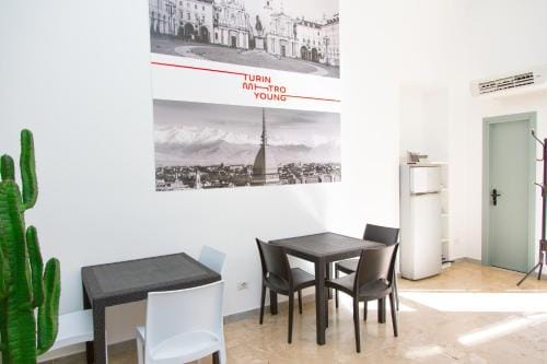 Guest House Turin Metro Young Hotel in Turin