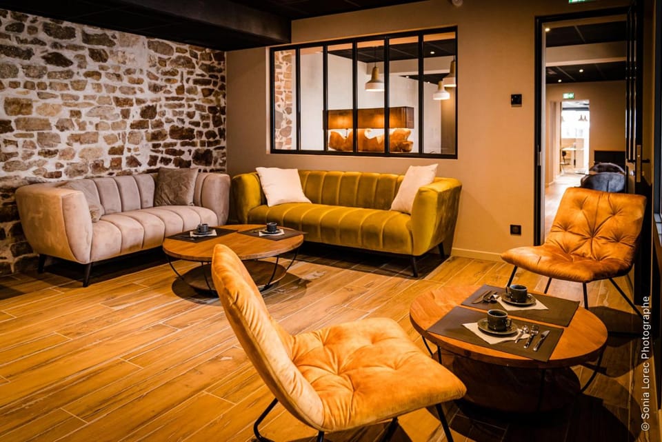 Hotel Le Patio de Victor, Lorient Hotel in Lorient