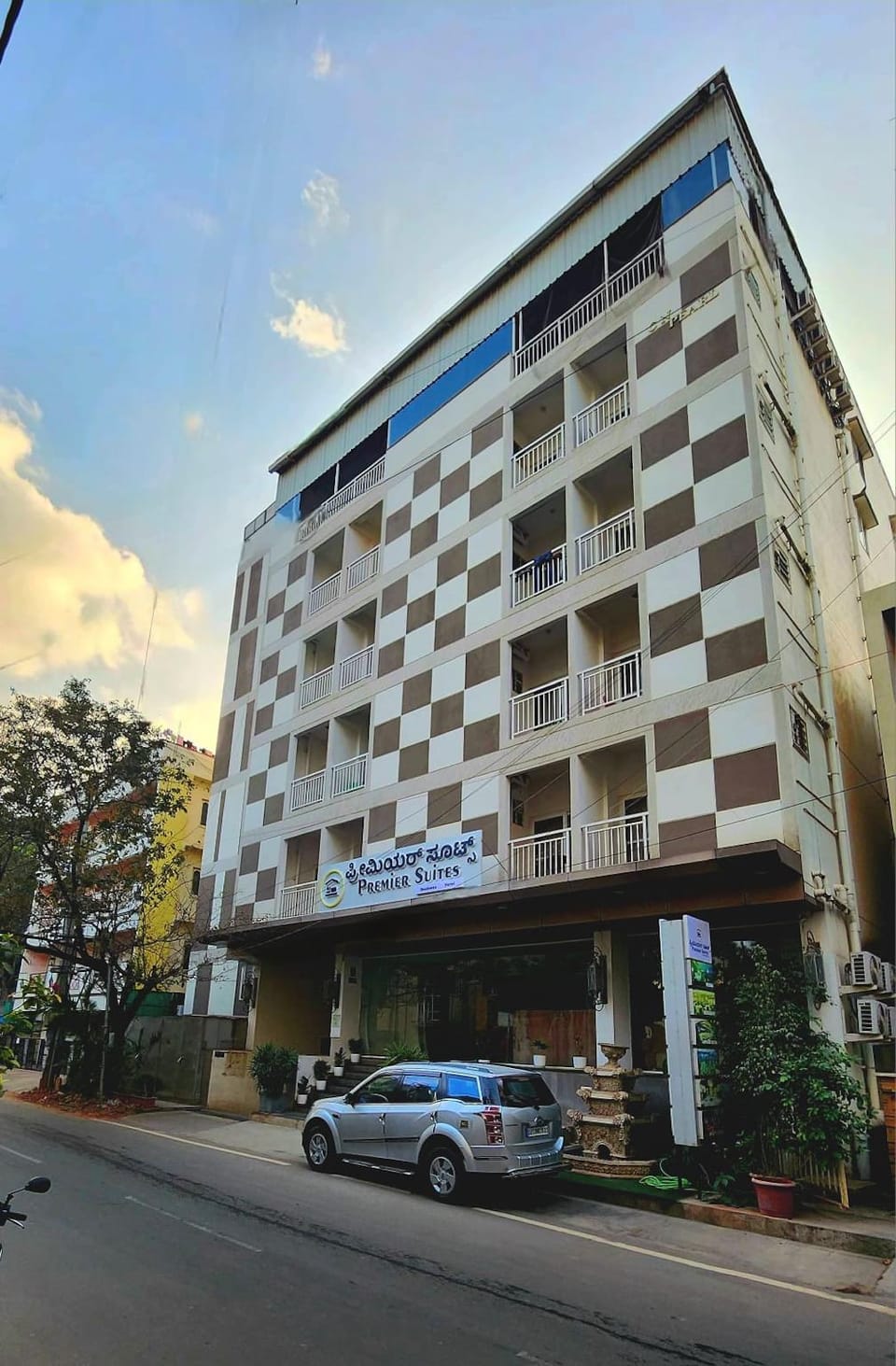 Premier Suites Business Hotel Hotel in Bengaluru