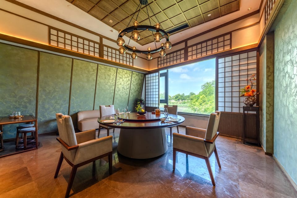 Hyakumangoku Onsen Hotel Hotel in Shanghai
